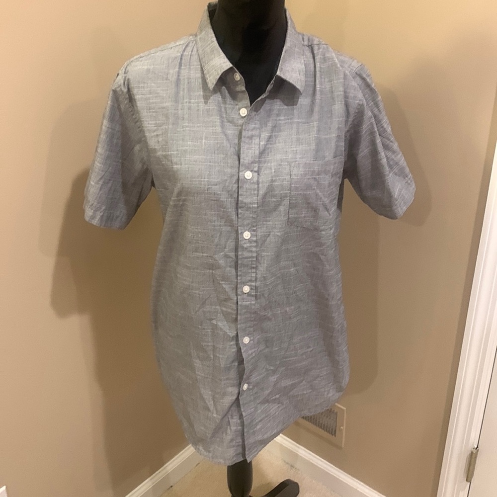 Men’s London Fog Grey Button Up Shirt- Size L